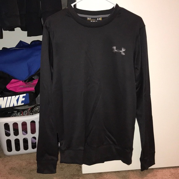 Under Armour Other - Under Armour Crew Neck